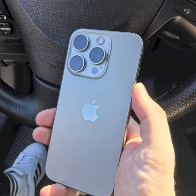 IPhone 15 pro 256gb